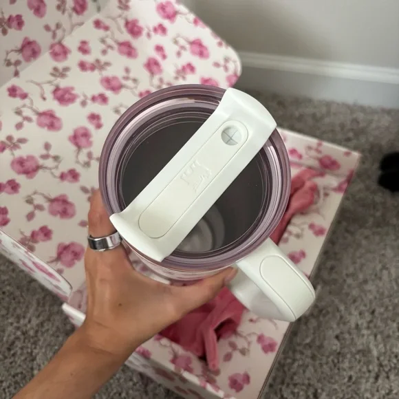 Stanley Pink and White Insulated Water Bottle - Picture 3 of 8